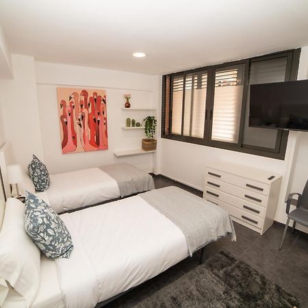 Barcelona Apartment Near Park Guell מראה חיצוני תמונה
